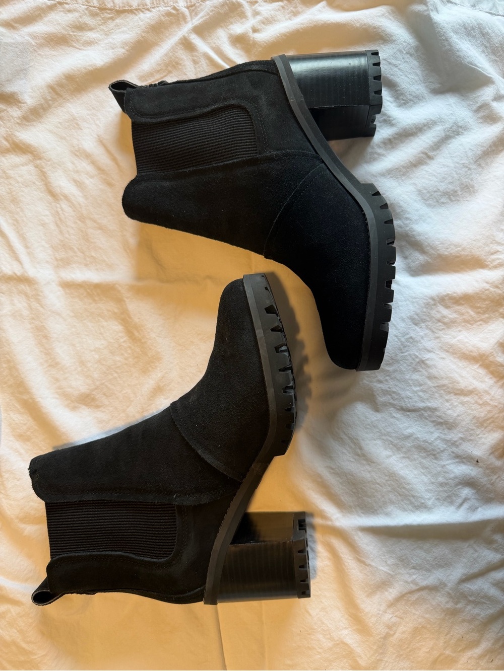 UGG Black Suede Chunky Heel Chelsea Ankle Boots - Women